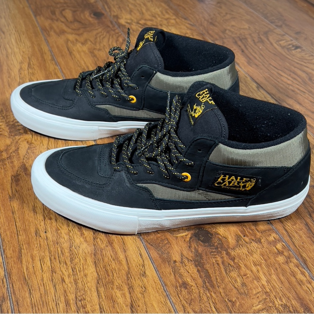 Vans Surplus Half Cab Pro Skate Shoes - Black / Military